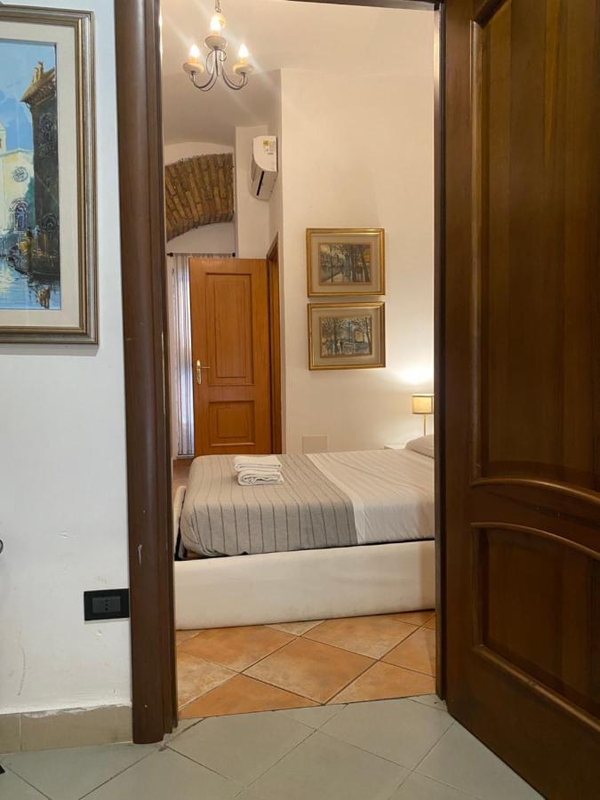 Mini Roma